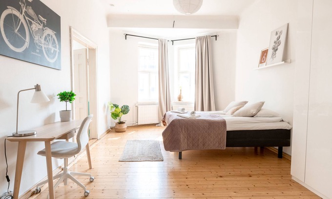 Kamppi Apartment | Cozy 1BR Home with Breakfast and Wheelchair Access