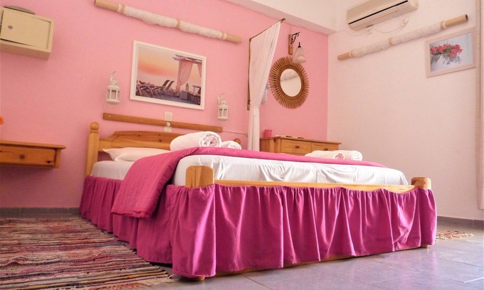 Karfas Apartment | Budget-Friendly Oceanfront Apartment for 3-5 Guests