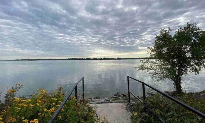Bellerive Apartment | 3,5 rénové près bus,parc,fleuve
