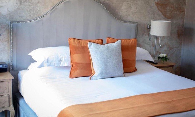Tarporley House | Discover 3 Aldersey: Your Perfect Travel Retreat