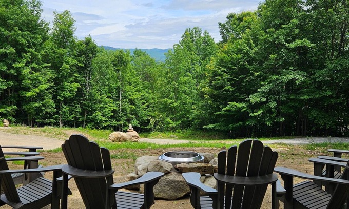 Keene House | 3 Bdr with amazing ADK Mountain views!