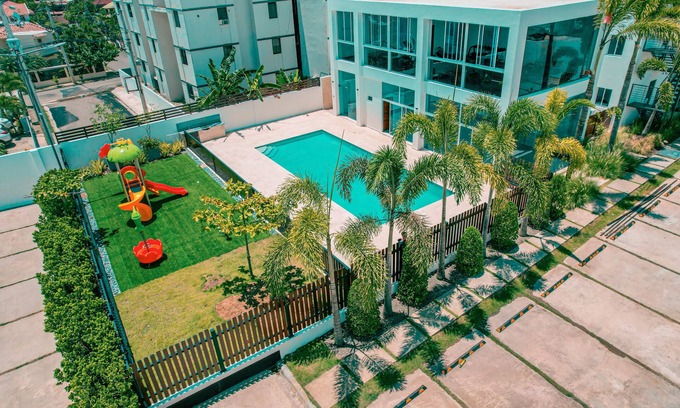 Santiago de los Caballeros Apartment | Family-Friendly 3 Bedroom Apartment with Pool & Gym Access