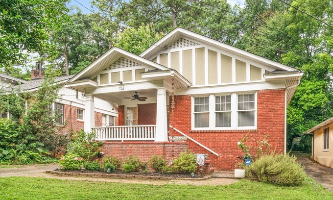 Decatur House | Renovated Downtown Decatur Bungalow with Spa & Breakfast