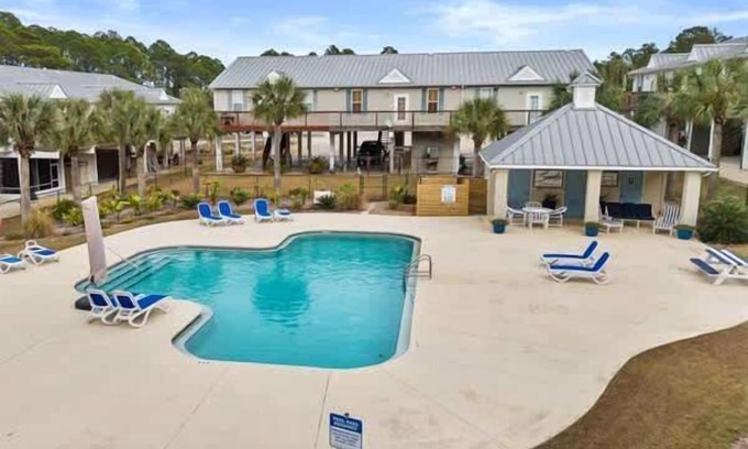 Carrabelle House | Discover Our 3-Bed Condo with Pool in Carrabelle, Florida