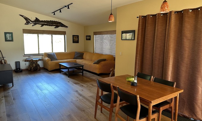 White Salmon House | Family-Friendly 3 Bed Home in Columbia Gorge Paradise