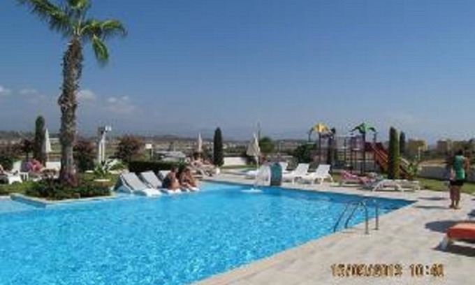 Side Apartment | Duplex Retreat with Private Pool Near All Attractions