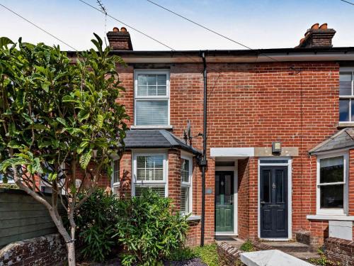 Arundel House | Family-Friendly 3-Bed Retreat in Arundel