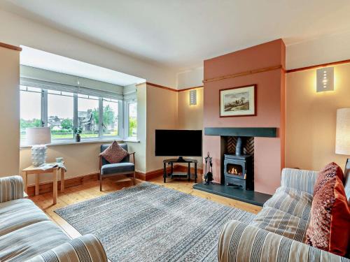 Hawkshead House | Comfortable 3-Bed Retreat in Scenic Hawkshead Village