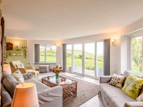 Worth Matravers House | Family-Friendly 3-Bed Retreat in Worth Matravers