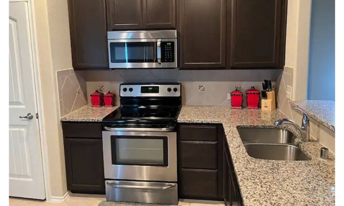 Denton County House | 3-bedroom 2 bath with tvs in all rooms