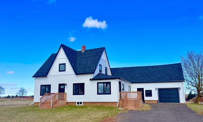 New London House | Spacious 3 Bedroom Retreat in New London, Prince Edward Island