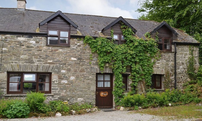Saint Ann's Chapel Cottage | 3 bedroom accommodation in Dunterton, near Tavistock