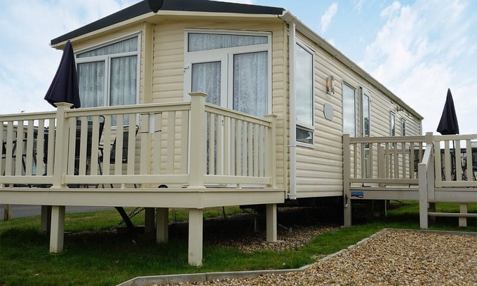 Oulton Broad House | 3 bedroom accommodation in Oulton Broad
