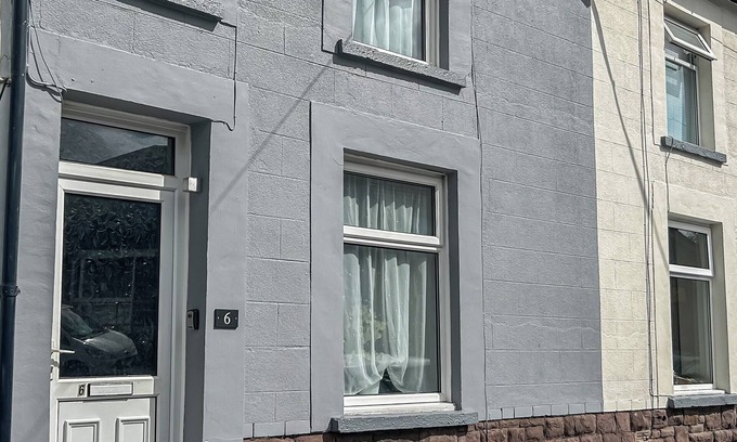 Abergavenny Cottage | Family-Friendly 3 Bedroom Stay in Abergavenny