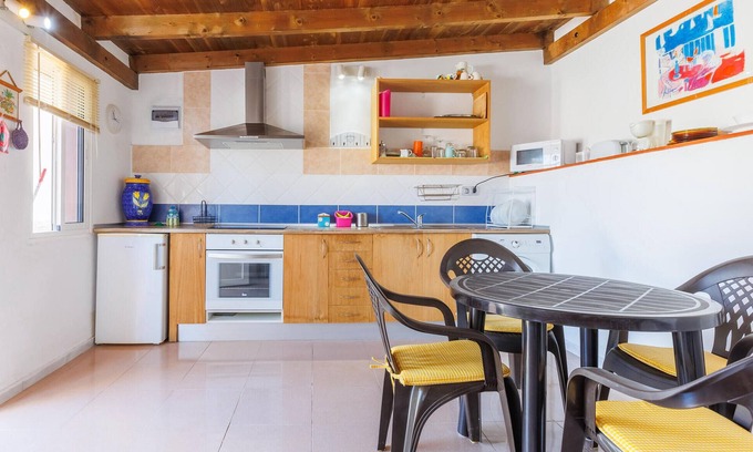 Las Playitas Apartment | Elegant 3-Bedroom Getaway with Oceanfront Views