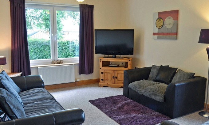 Ecclefechan Cottage | Ideal 3 Bedroom Accommodation in Ecclefechan, Near Lockerbie