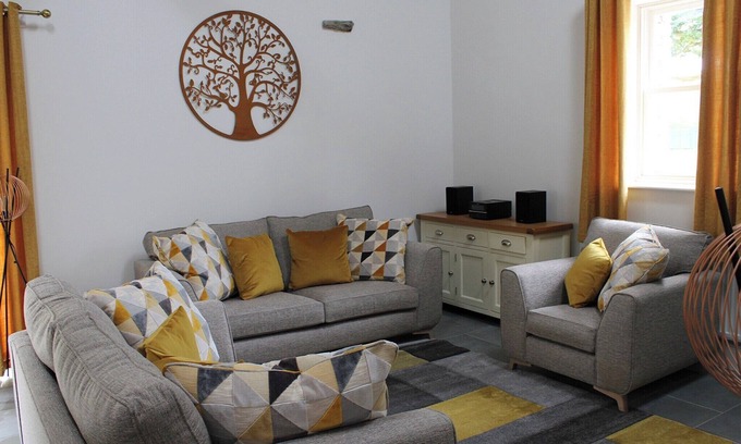 Bassenthwaite Cottage | Cozy 3-Bedroom Getaway in Bassenthwaite, Keswick