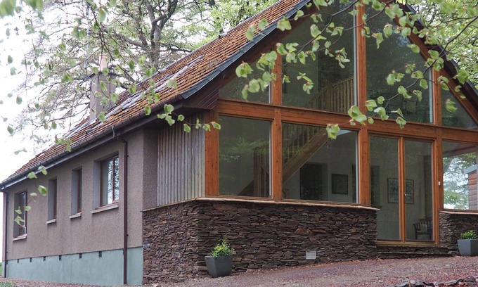Turriff Cottage | Inviting 3 Bedroom Accommodation in Turriff with Breakfast