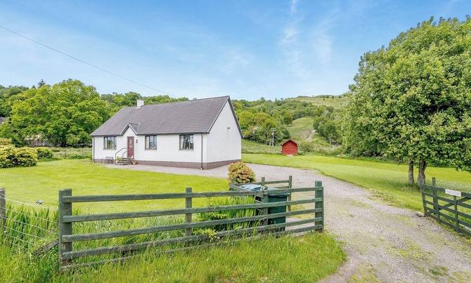 Appin Cottage | 3 bedroom accommodation in Appin, near Oban