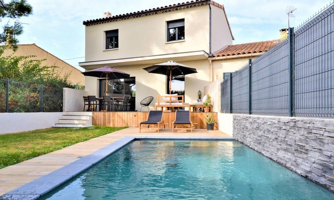 Montfavet House | Relax in Your Own Private Pool Vacation Home Retreat
