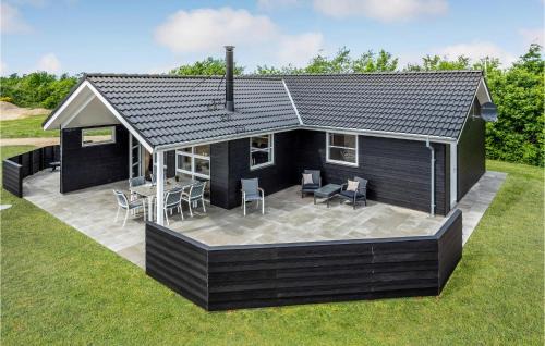 Skaven Strand House | Family-Friendly 3 Bedroom Home In Tarm – Rated 10/10