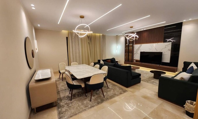 Sheikh Zayed City Apartment | 3-bedroom apartment in sheikh zayed with AC, WiFi c01