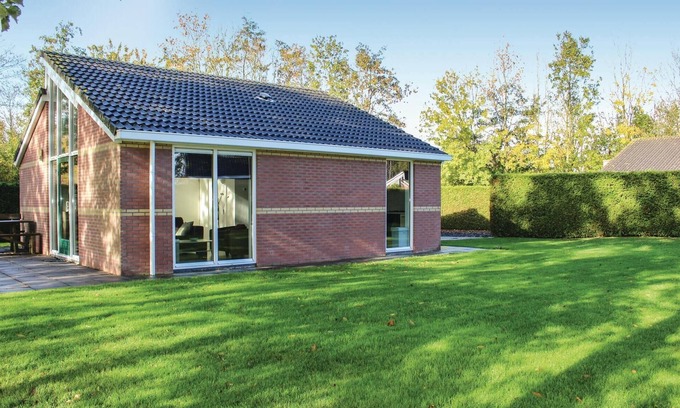Tzummarum House | Enjoy a Relaxing Getaway in Our Scenic Vacation Home