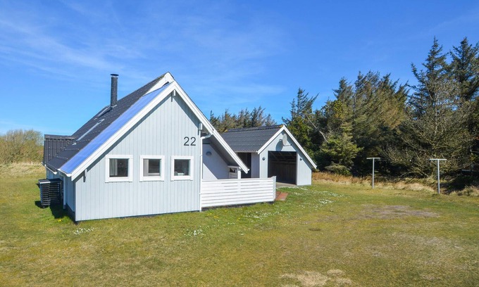 Sønder Vorupør House | Charming Cottage with Ocean View Near the North Sea