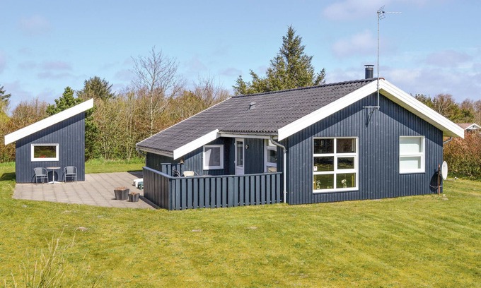 Sønder Nissum House | Unwind by the Roaring North Sea with Oceanfront Amenities