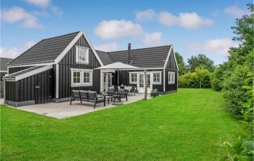Holloselund House | Family-Friendly 3 Bedroom Home in Vejby for Your Getaway
