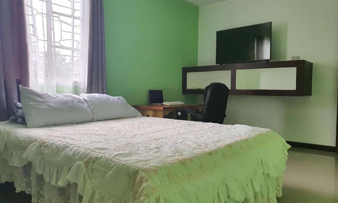 Baguio House | Budget-Friendly 3-Bedroom Baguio House Near Attractions