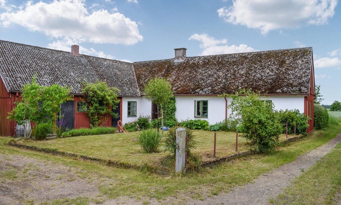 Kjuge House | Relaxing Nature Getaway with Pet-Friendly Amenities