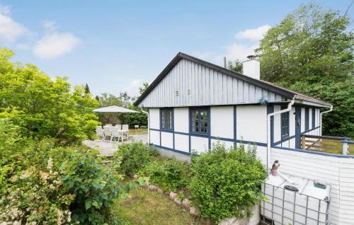 Olsted House | Cozy Home in Isted with Kitchen for Family Getaways