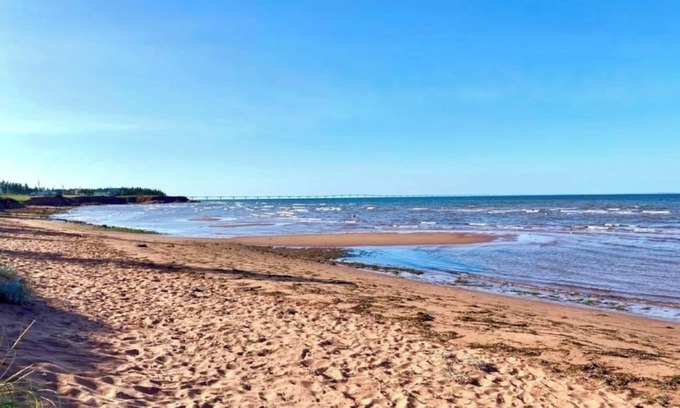 Chelton Cottage | Stunning 3-Bedroom Cottage near Chelton Beach, PEI