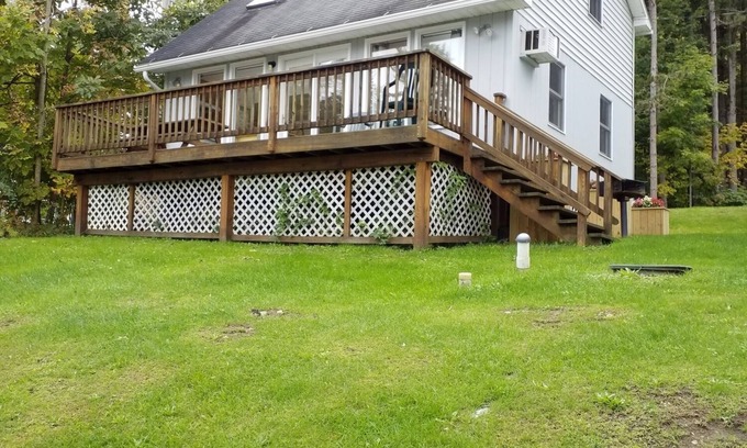 Cooperstown - Otsego Lake Cottage | Family-Friendly 3 Bedroom Cottage by Otsego Lake, Cooperstown
