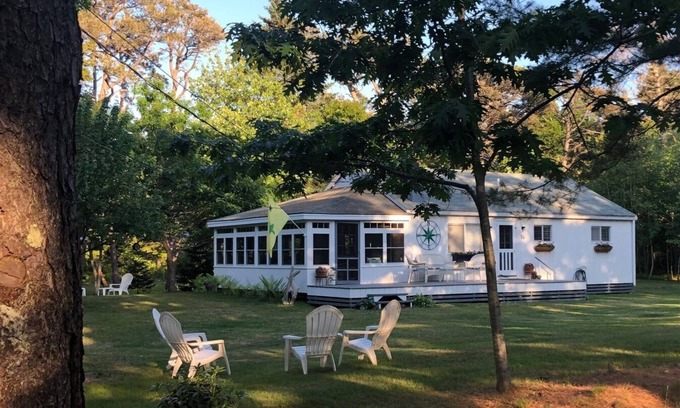 Phippsburg Cottage | Steps from Popham Beach: 3 Bedroom Cottage with Ocean Views