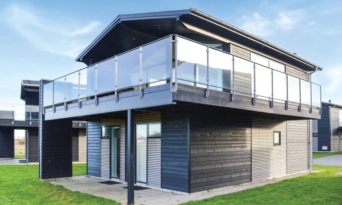 Nordstrand House | Relaxing 3 Bedroom Retreat with Oceanfront Views in Frederikshavn