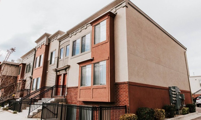 Central Business District House | Pet-Friendly 3 Bedroom Retreat in Prime Provo Location