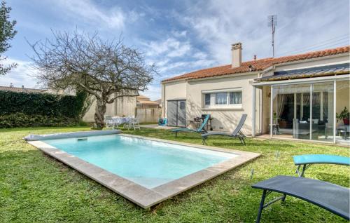 Rochefort House | 3 Bedroom Gorgeous Home In Rochefort