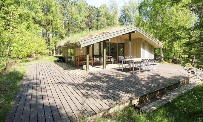 Marup House | Discover Your Perfect Forest Getaway with Family-Friendly Amenities