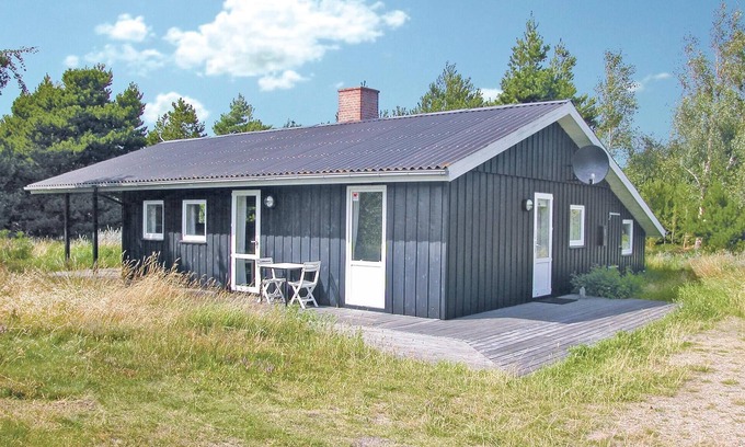Sønderstrand House | Inviting 3 Bedroom Accommodation with Ocean Views in Rømø