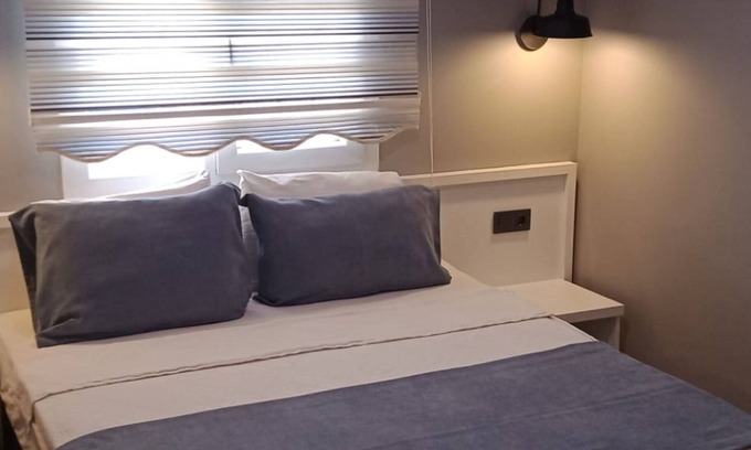 Kusadasi Bed & Breakfast | 3 Bedroom House At Ladies Beach