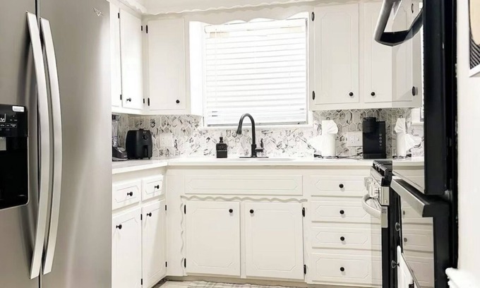 Lawton House | 3-bedroom house in enchanting Lawton with fitness room, AC, WiFi