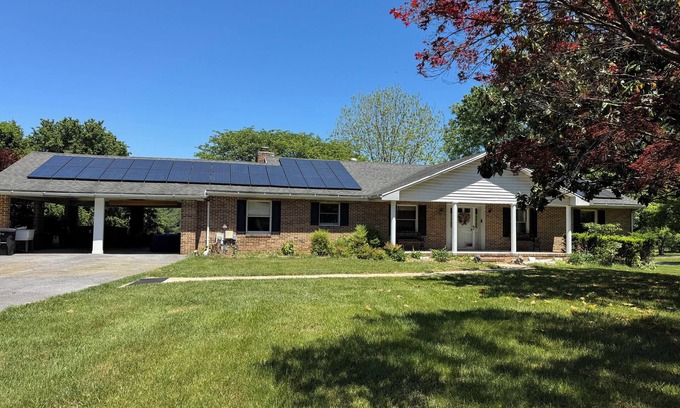 Gambrills House | 3-bedroom house in Gambrills, in the area of Annapolis, Baltimore, & DC.