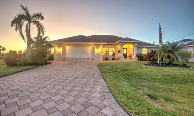 Pine Valley House | 3-bedroom house in fabulous Rotonda West with WiFi, AC