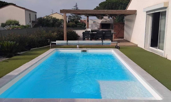 Cabestany House | 3-bedroom house with pool near the sea