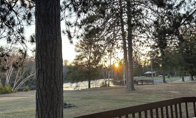 Hayward Cabin | 3-bedroom lake front cabin on Chippewa Flowage -Dun Rovin Road - Hayward, WI