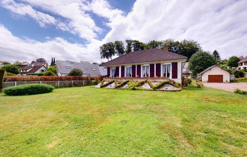Fontenay House | Comfortable Home in Fontenay with Kitchenette & Pet Friendly