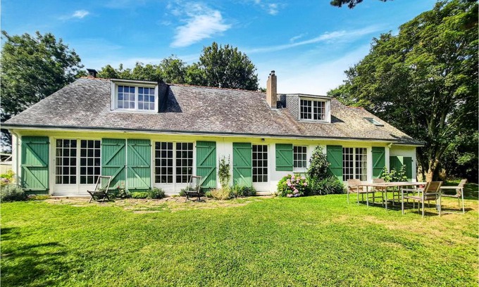 Clohars-Carnoet House | Family-Friendly 3 Bedroom Home in Clohars-Carnoet