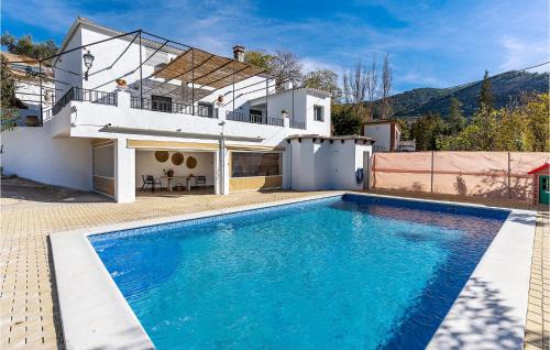 Bedmar y Garciez House | Cozy 3 Bedroom Home in Bedmar with Pool & Child-Friendly Atmosphere